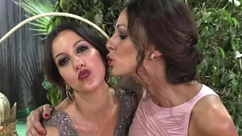 Eva Gonzalez rompe a llorar en televisi&oacute;n recordando a su hermana Mar&iacute;a