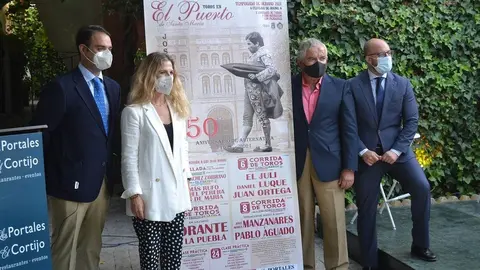 2 Descubrimiento del cartel