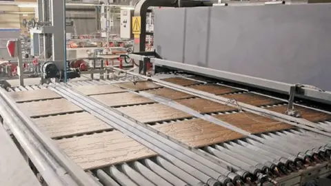 Un hombre ha muerto atrapado en una m&aacute;quina cejadora