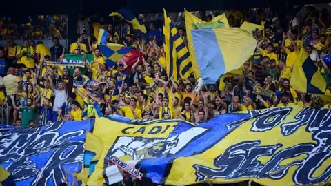 La afici&oacute;n del C&aacute;diz CF tendr&aacute; que decantarse por uno de los tres primeros partidos de Liga
