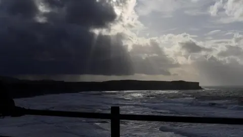 Cuatro borrascas llegar&aacute;n a Espa&ntilde;a en una semana