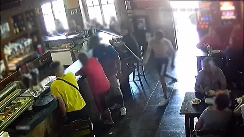 Cafeter&iacute;a donde se produjo el apu&ntilde;alamiento