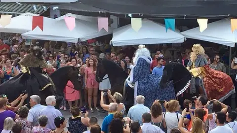 B&eacute;rchules celebra su Cabalgata de Reyes de agosto