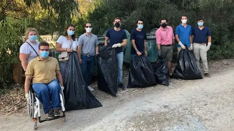 Limpieza NNGG del Parque de las Aguilillas