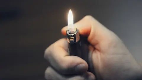 El mechero fue el detonante de la discusi&oacute;n