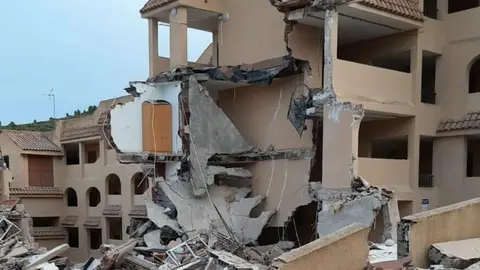 El cuerpo de un menor de 15 a&ntilde;os ha sido localizado en el derrumbe de Pe&ntilde;&iacute;scola