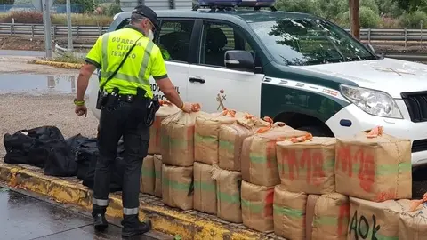 630 kilos de hach&iacute;s incautados en Los Barrios (C&aacute;diz)