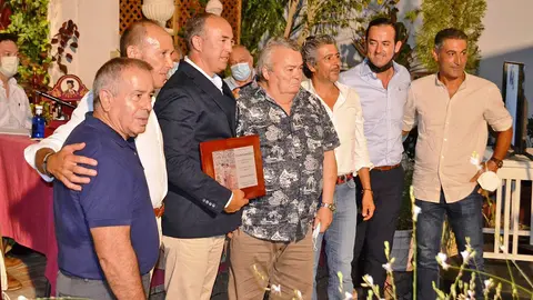 4 Cristo Gonz&aacute;lez y su cuadrilla