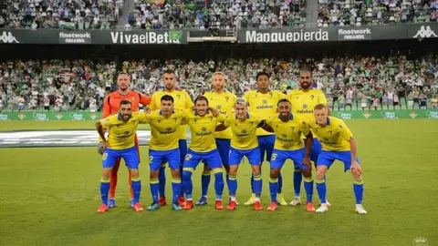 Once titular del C&aacute;diz CF frente al Real Betis