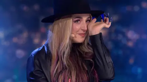 El accidente que trunca la gira de Lola &iacute;ndigo y despide a una de sus bailarinas