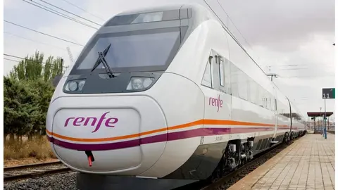 Trenes suspendidos en Ja&eacute;n