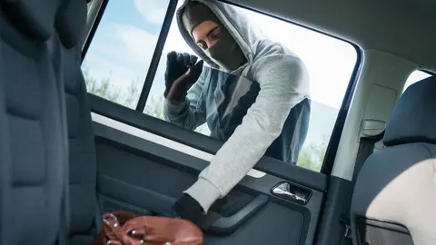 Un hombre ha sido pillado robando en decenas de veh&iacute;culos en M&aacute;laga