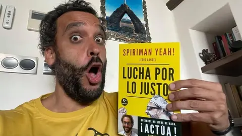 Spiriman y su primer libro "Lucha por lo justo" | Archivo