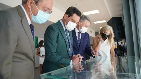 Juanma Moreno en la inauguraci&oacute;n del Archivo General de Andaluc&iacute;a