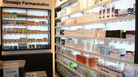 Medicamentos sin autorizaci&oacute;n en una farmacia