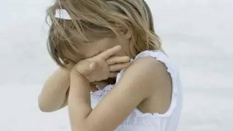 Un hombre ha matado a su amigo tras descubrir que hab&iacute;a abusado de su hija