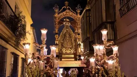 La Virgen del Rosario de la Yedra de Jerez pendientes de si saldr&aacute; con costaleros y banda de m&uacute;sica