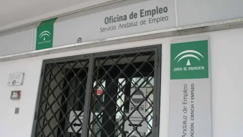 Oficina para sellar el paro en C&aacute;diz