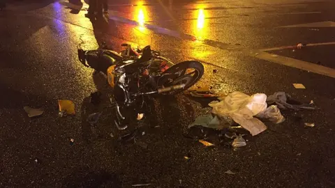 Un hombre ha muerto tras chocar su moto contra un coche en Carmona