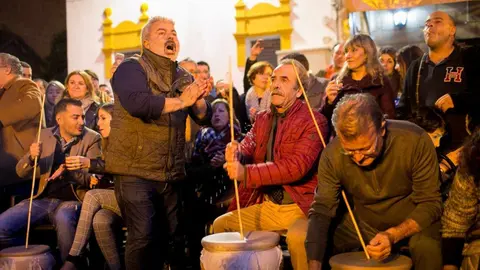 Por qu&eacute; son tan especiales las zambomba de Jerez que no puedes perderte este 2021