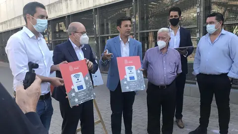 Instalaci&oacute;n de puntos de Internet gratis en Granada