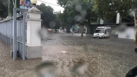 Tormenta de lluvia y granizo en Lucena