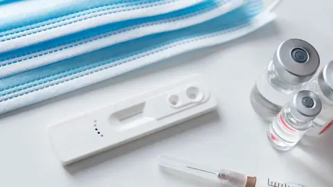 Novedades en la estrategia de vacunaci&oacute;n en Espa&ntilde;a