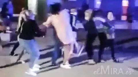 P&aacute;nico en Jerez con un nuevo apu&ntilde;alamiento y una pelea entre familias