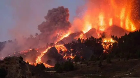 &iquest;Qu&eacute; tipo de erupciones tiene el volc&aacute;n de La Palma?