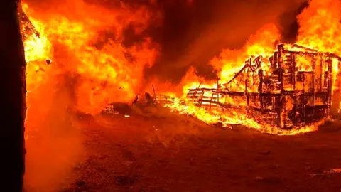 Incendio de un asentamiento de chabolas en Huelva | Archivo