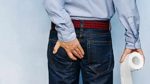 Coronavirus: Qu&eacute; es el s&iacute;ndrome del ano inquieto y por qu&eacute; se le relaciona con el Covid-19