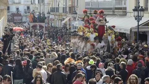 El carrusel de coros destaca por su colorido