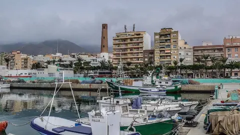 Puerto pesquero de Adra
