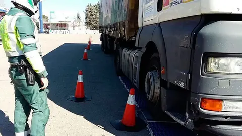 Nueva campa&ntilde;a de la DGT para autobuses y camiones