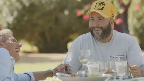 Joaqu&iacute;n llora de risa cuando Kiko Rivera cuenta que le pidi&oacute; 1 mill&oacute;n de euros a Cristiano Ronaldo