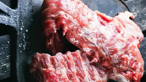 Estas son las costillas de cerdo ib&eacute;rico que triunfan en la provincia de C&aacute;diz