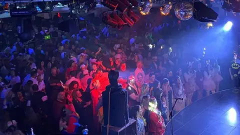 Discoteca desalojada en Sevilla