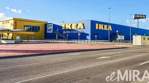 Leroy Merl&iacute;n se adelanta al Black Friday con un armario que arrasa en Ikea