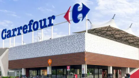 Carrefour rebaja a d&iacute;as del Black Friday el radiador que combate el fr&iacute;o y se controla con el m&oacute;vil