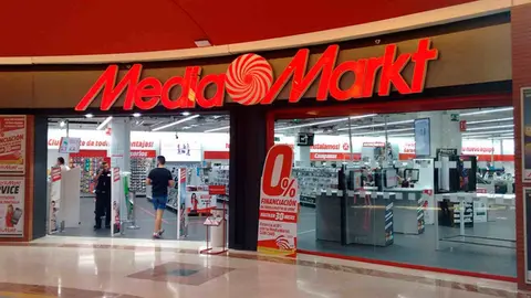 Media Markt anuncia un poderoso descuento en un robot de cocina que lo hace todo