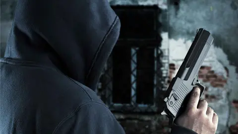 Tres encapuchados matan de un disparo en la cara a un hombre en plena calle en Ceuta