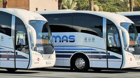 Acusan a 9 conductores de autob&uacute;s en Sevilla de falsear tiques para robar el dinero