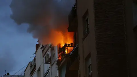 Una mesa camilla ha salido ardiendo en una casa en Olivares