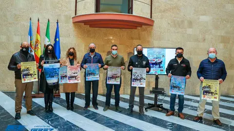 Carreras de running, bicicleta, coches y motos en el Circuito de Jerez a beneficio de los Reyes Magos