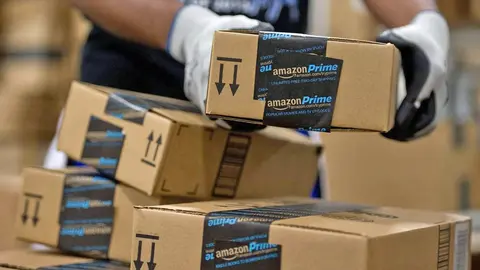El reloj inteligente m&aacute;s valorado de Amazon es una pasada: la bater&iacute;a dura 15 d&iacute;as