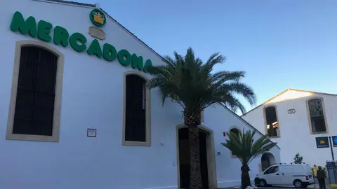 El Mercadona de Divina Pastora en Jerez vuelve a abrir sus puertas