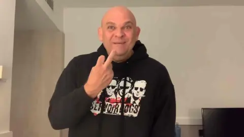 Top 3 chistes del Comandante Lara en el mes de diciembre