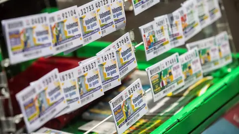 El lotero de la suerte est&aacute; en Lepe: Seis a&ntilde;os seguidos dando premios en Navidad