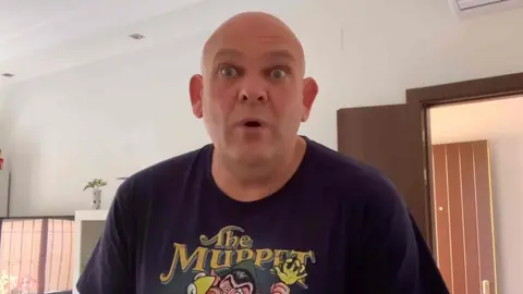 Estos son los 3 chistes m&aacute;s vistos del Comandante Lara en YouTube en 2021