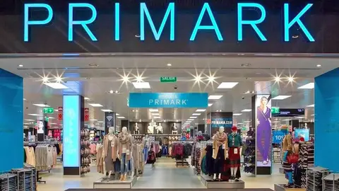 Primark lanza un vestido de invierno para las amantes del baloncesto, la NBA y Kobe Bryant: regalazo para Navidad